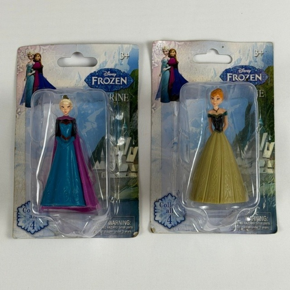 Disney Frozen Elsa Anna Figurine Set Beverly Hills Teddy Bear Co 21560-02423-001